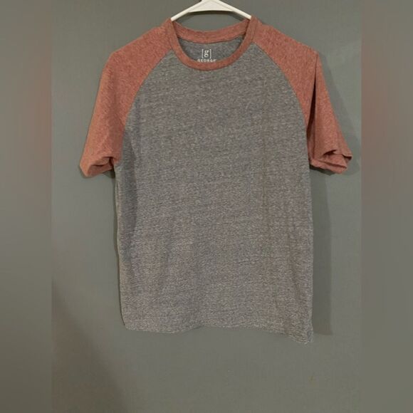 George Short Sleeve T-shirt Size Small - Picture 1 of 3